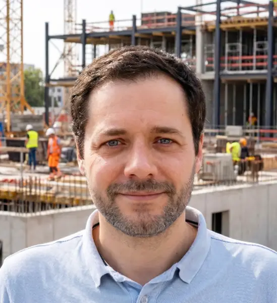Sven Rother, Gründer der Marke BAURUHIG und Geschäftsführer der GEWERKSTARK GmbH